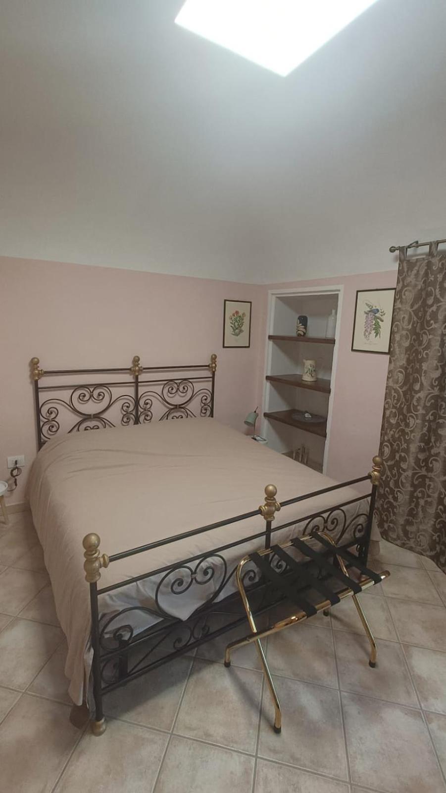 Il Cortile Di Greta Bed & Breakfast Lu (Piedmont) Екстериор снимка